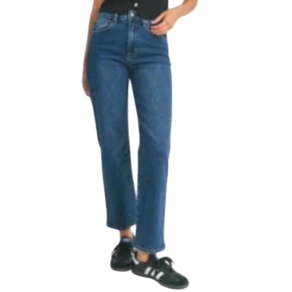 Just Black - Relaxed Straight Leg Jean Light Denim